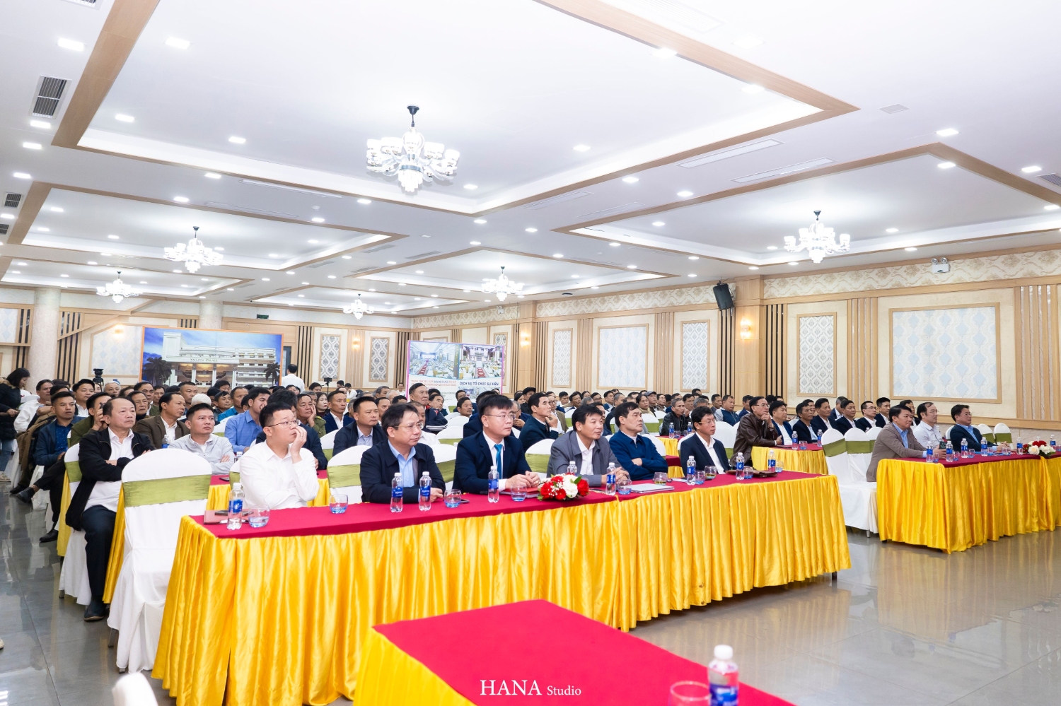 TỔ CHỨC THÀNH CÔNG CHƯƠNG TRÌNH HỘI NGHỊ KHÁCH HÀNG TẠI CHI NHÁNH CẤP NƯỚC THÀNH PHỐ