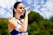 Tại sao phải uống nước trước khi tập thể dục buổi sáng?