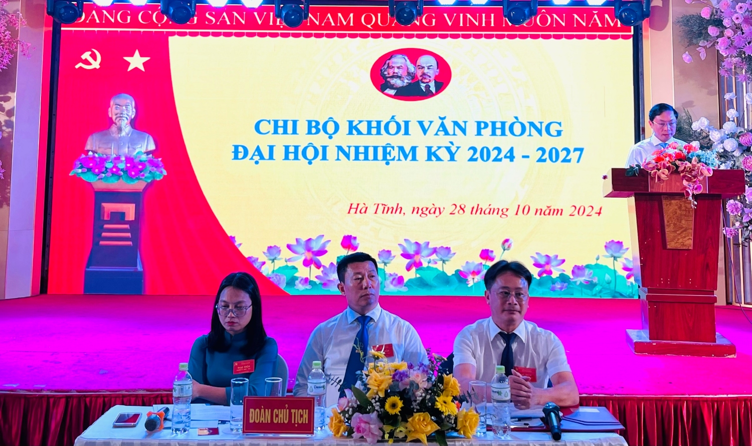 TỔ CHỨC THÀNH CÔNG ĐẠI HỘI ĐIỂM CHI BỘ KHỐI VĂN PHÒNG NHIỆM KỲ 2024 - 2027