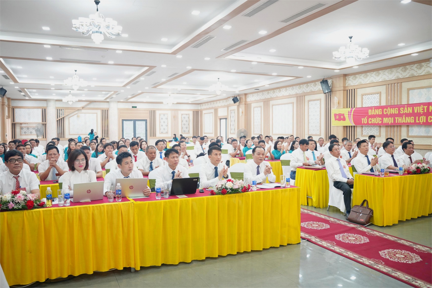 Toàn cảnh Đại hội 