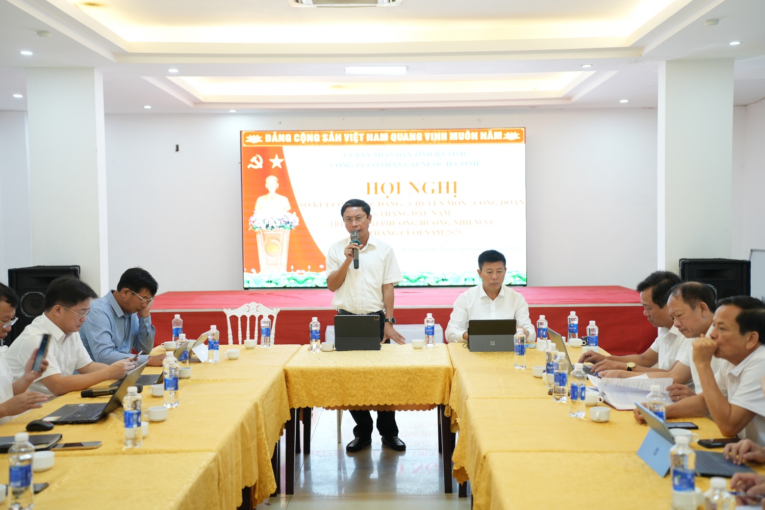 Đồng chí Võ Ngọc Vinh - Bí Thư Đảng Ủy, Chủ tịch HĐQT Công ty phát biểu